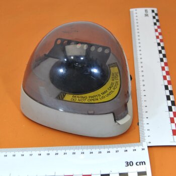 gebrauchte Mini-Zentrifuge Labnet Spectrafuge mini C1301 TEILDEFEKT