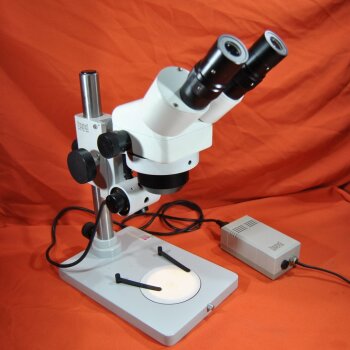 gebrauchte Stereolupe Hund Wetzlar Zoom 10-40fach Stereomikroskop