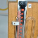 gebrauchtes Bennert Spiegelglasmanometer Quecksilber Vakuumanzeige 100-0-100-Teilung