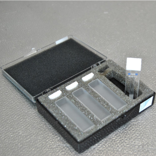 Produktbild von 2er-Set Quarzküvette 10 Mm Lichtweg – 12,5x12,5x45 Mm, 190–2500 Nm, UV-durchlässig >80 %, Hitzebeständig Bis 600 °C