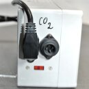 gebrauchtes automatisches Gas-Umschaltventil Heraeus GM2 Gas-Monitor f&uuml;r CO2, N2/O2